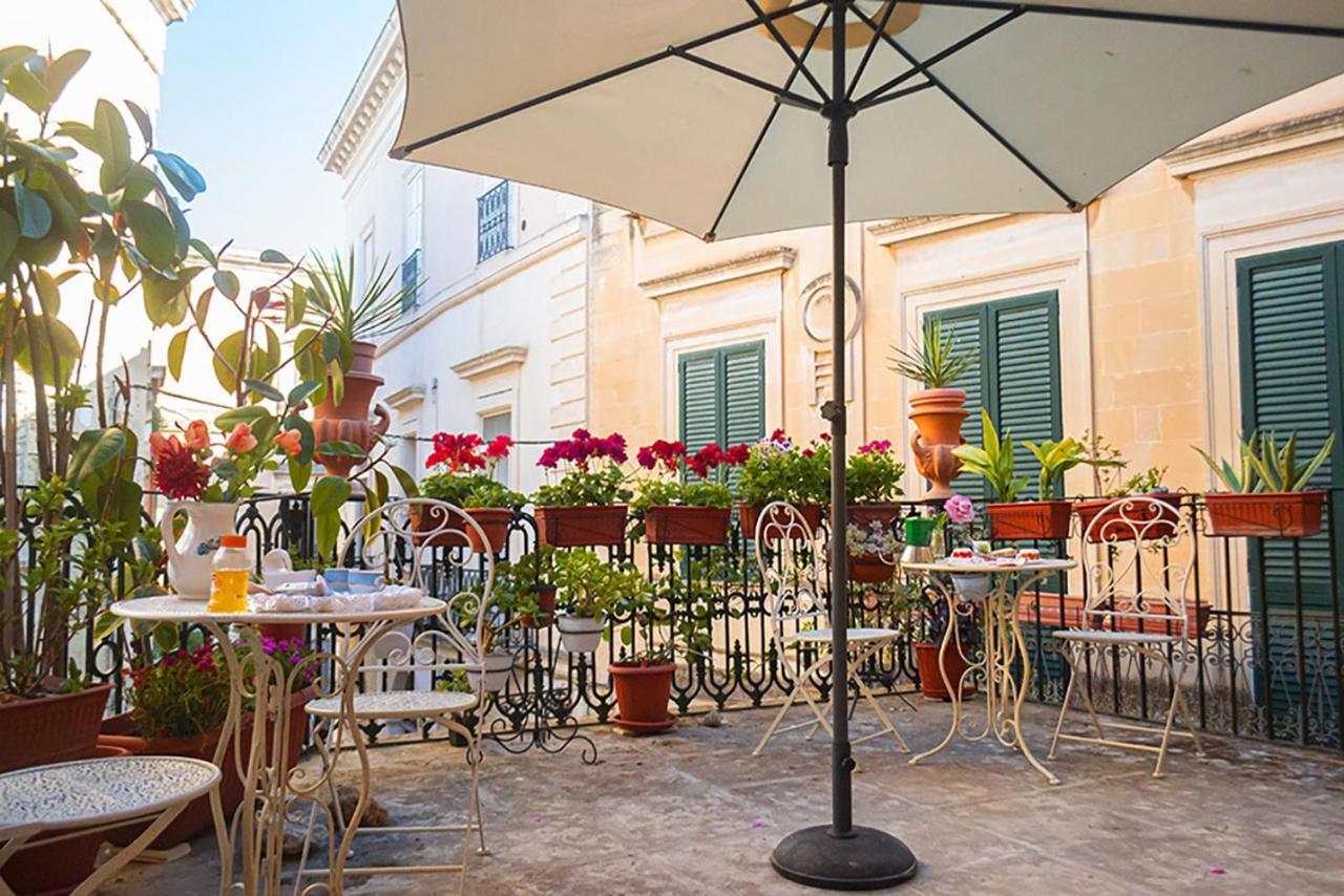 Bed and Breakfast Antica Dimora dei Nonni Lecce Esterno foto